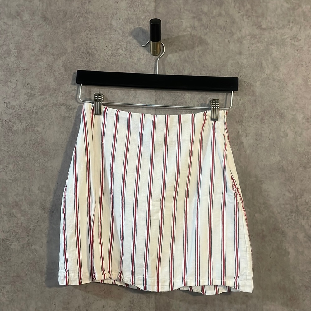 Forever21 Cotton Linen Apron Skort Red White Stripe with Bow Sash